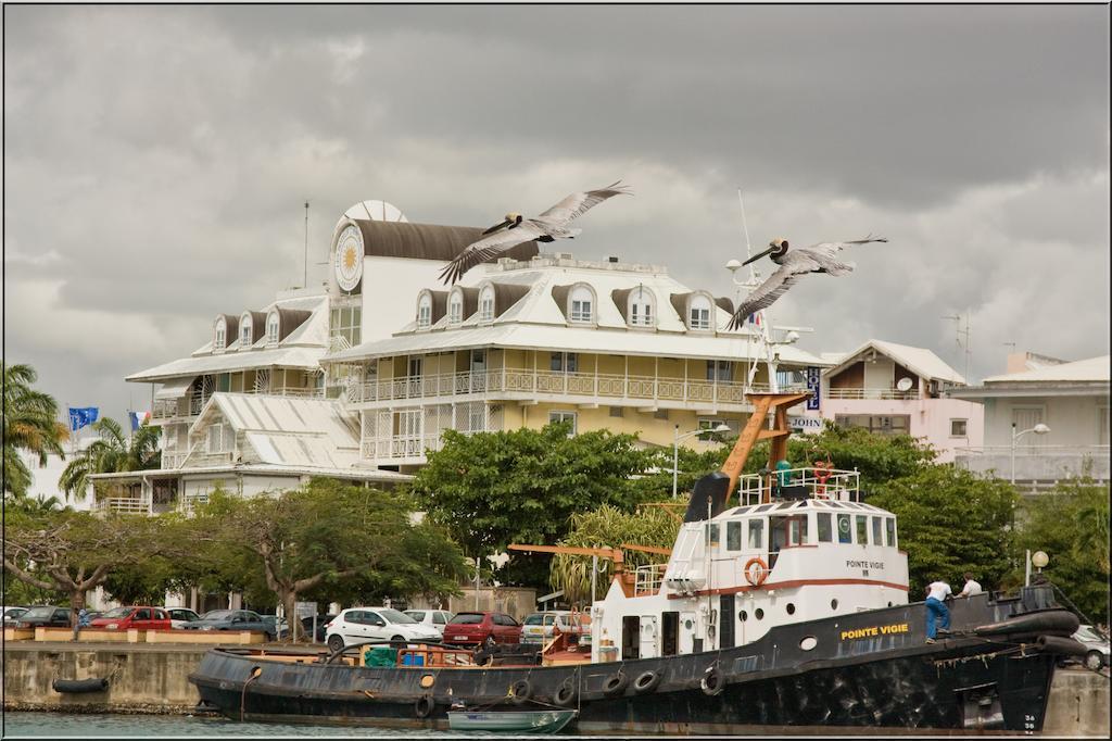 Hotel Saint John Perse Pointe-à-Pitre Zewnętrze zdjęcie